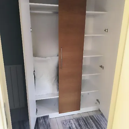 Apartment Ofisada *
